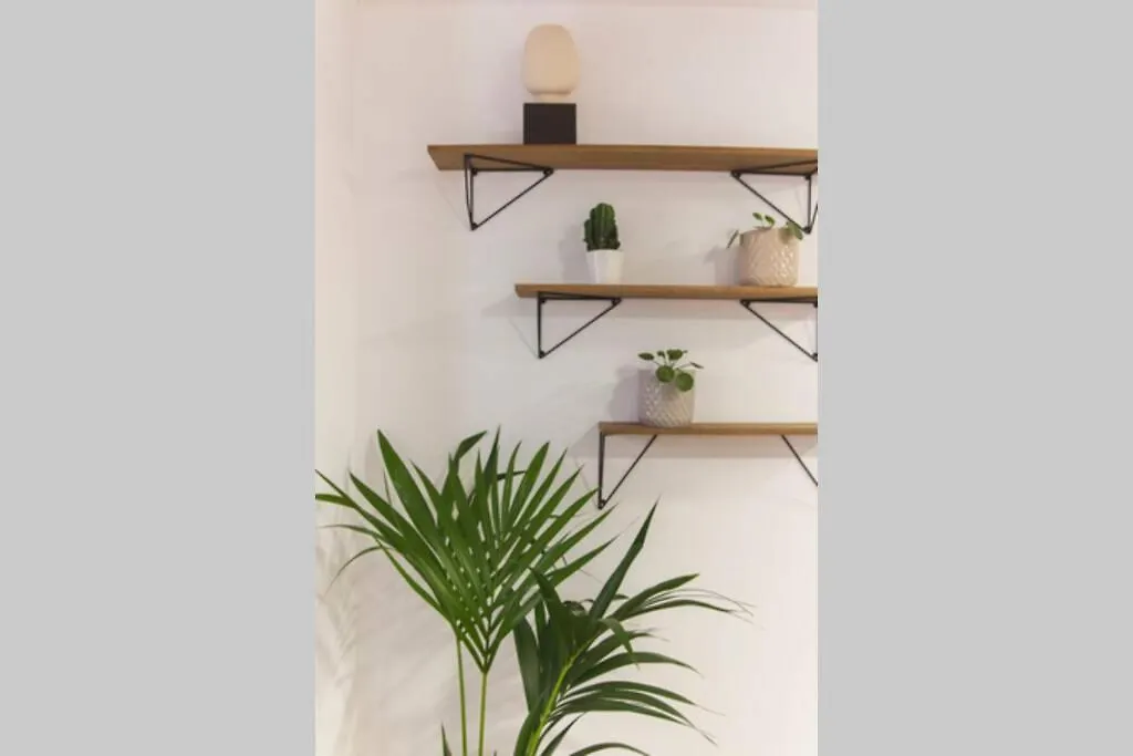 Design Apartment In The Historic City Center Tarragona España